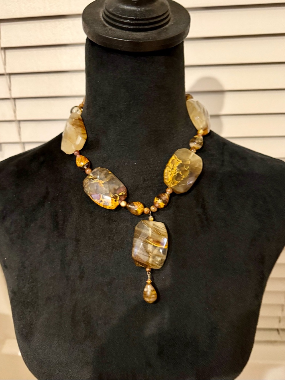 Handcrafted Golden Brown Agate Statement Necklace